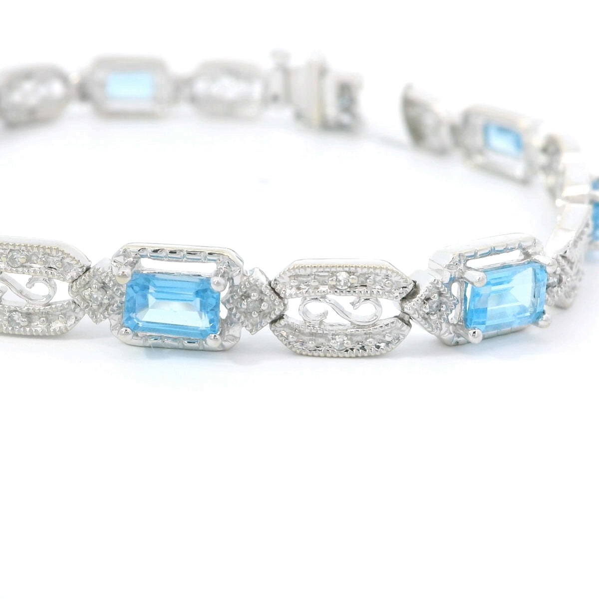 Elegant Blue Gemstone Bracelet