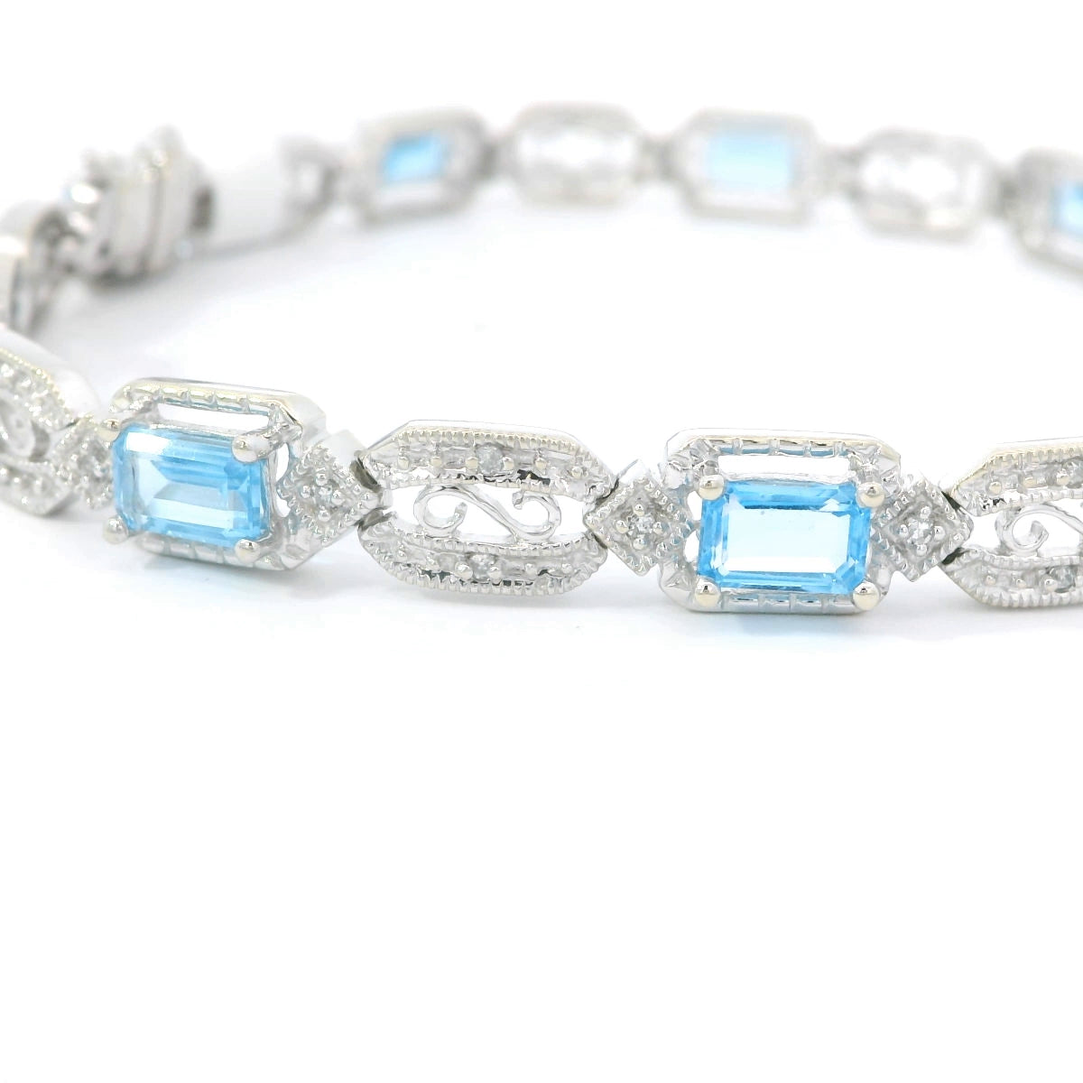 Elegant Blue Gemstone Bracelet