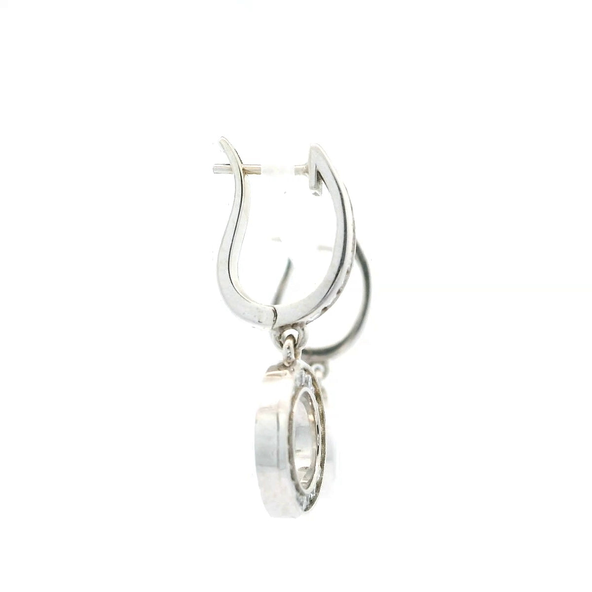 White Gold Dangle Earrings with Round Brilliant Diamonds