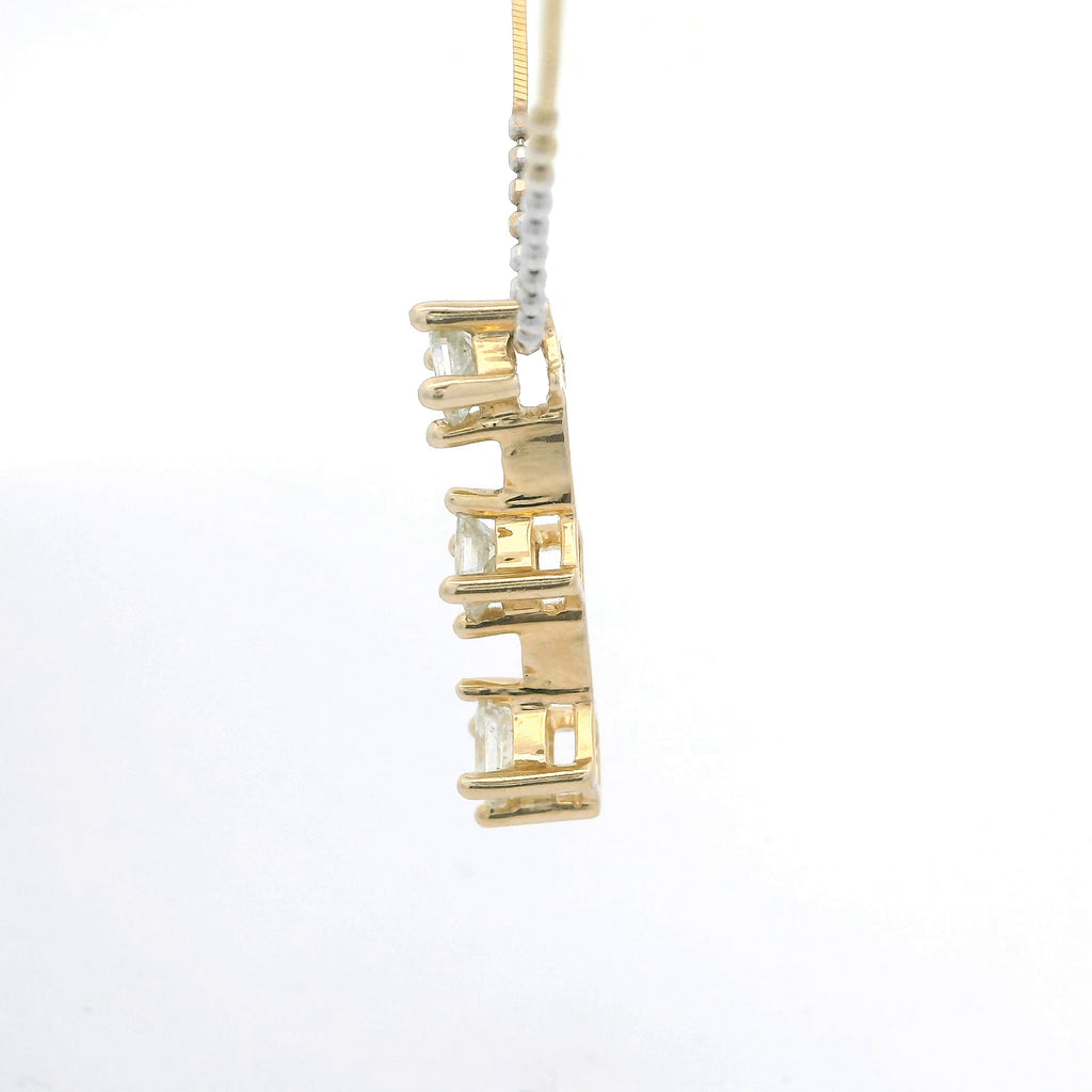 Yellow Gold Diamond Necklace with Princess Cut Brilliant Diamonds