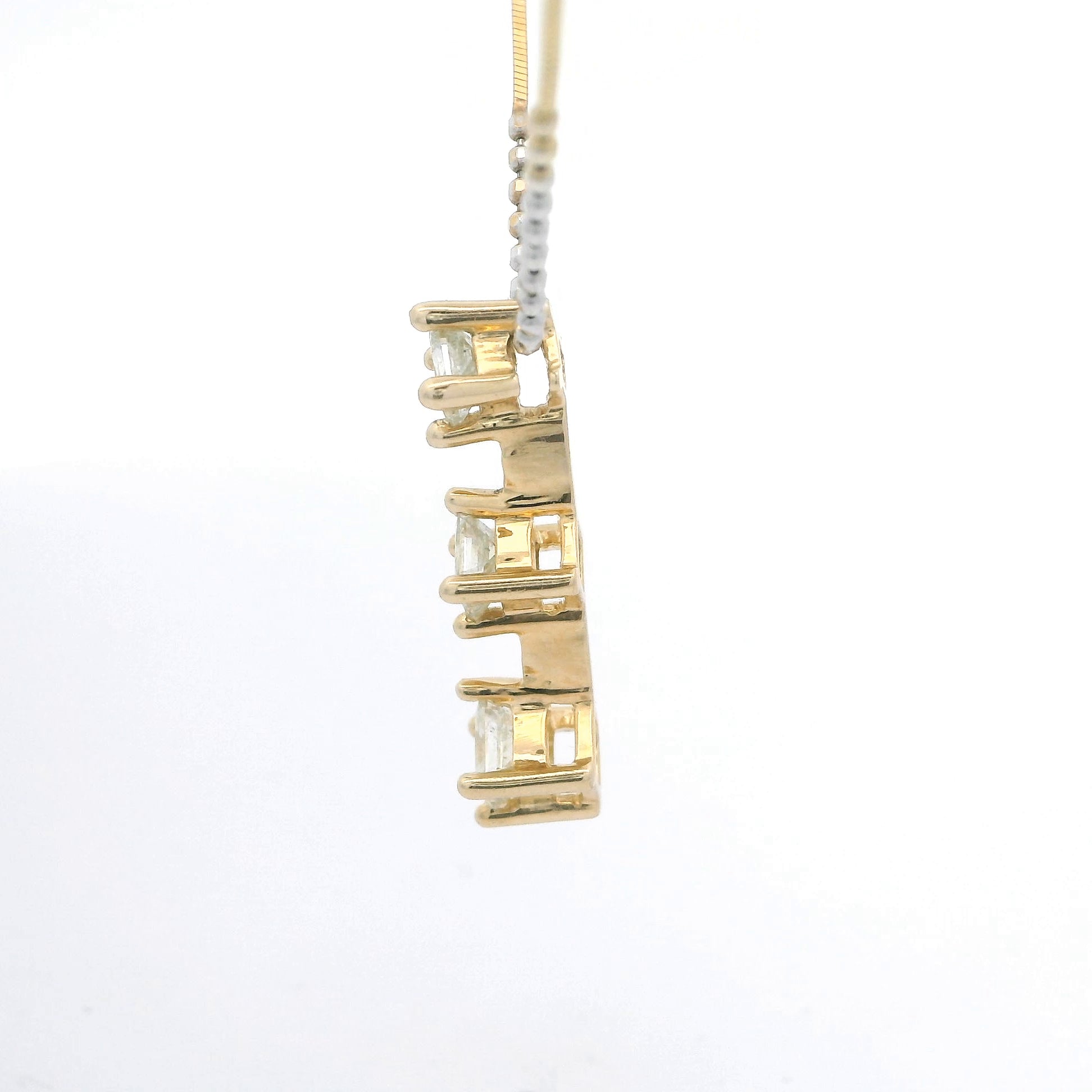 Yellow Gold Diamond Necklace with Princess Cut Brilliant Diamonds