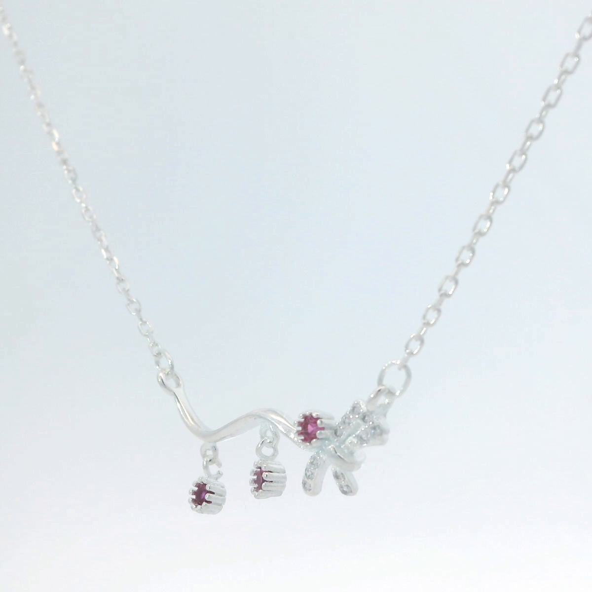 Elegant Silver Necklace with Ruby Accents