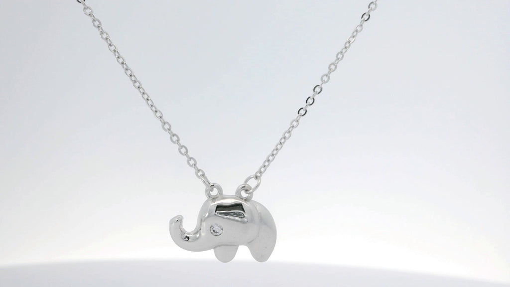 Charming Elephant Pendant Necklace