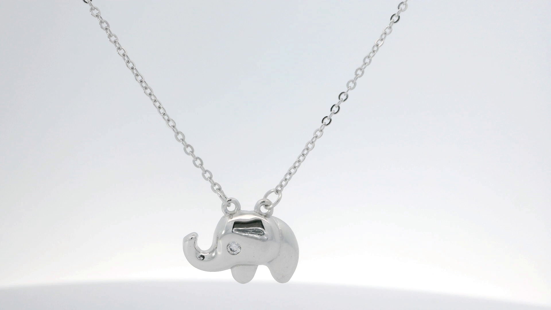 Charming Elephant Pendant Necklace