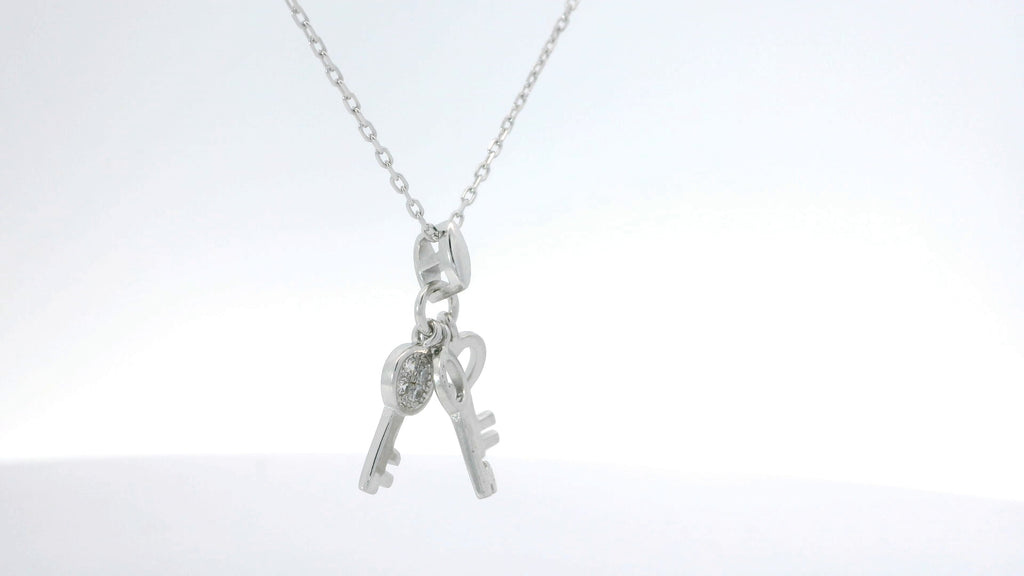 Elegant Key Pendant Necklace
