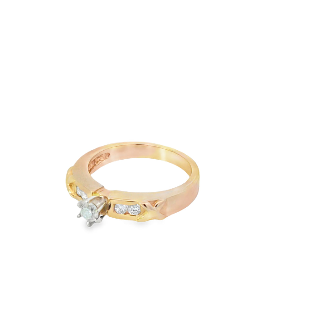Gold Multi stone Ring with Round Cut Diamond