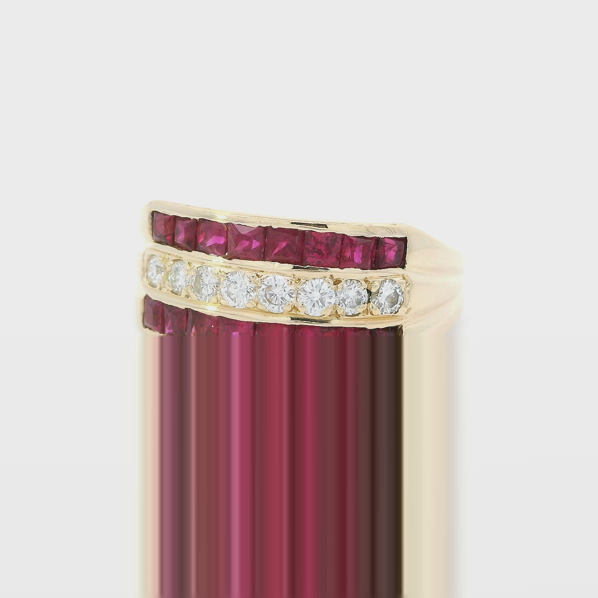 Elegant Ruby and Diamond Ring