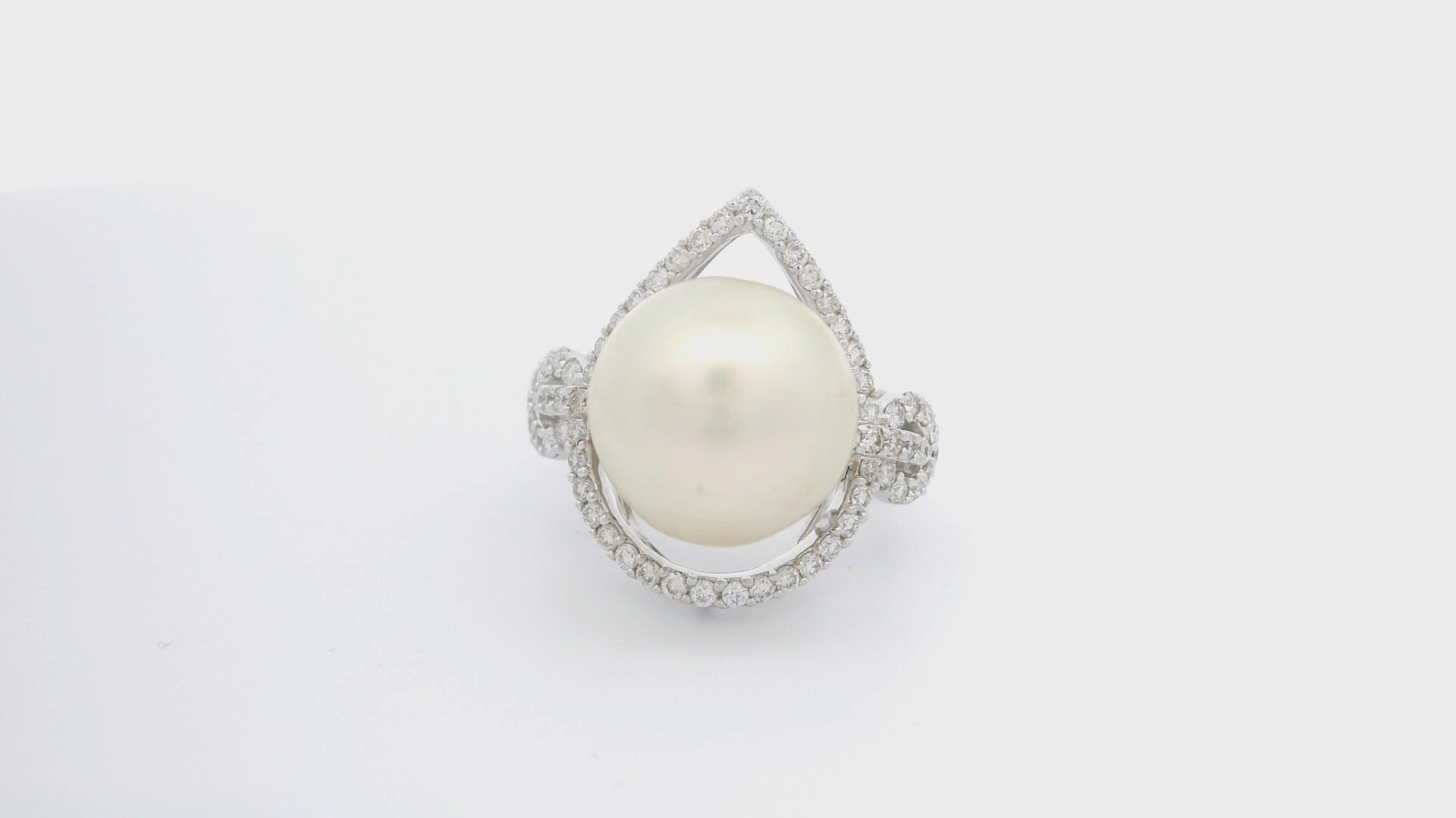 White Gold Cocktail Ring with Round Cabochon Pearl