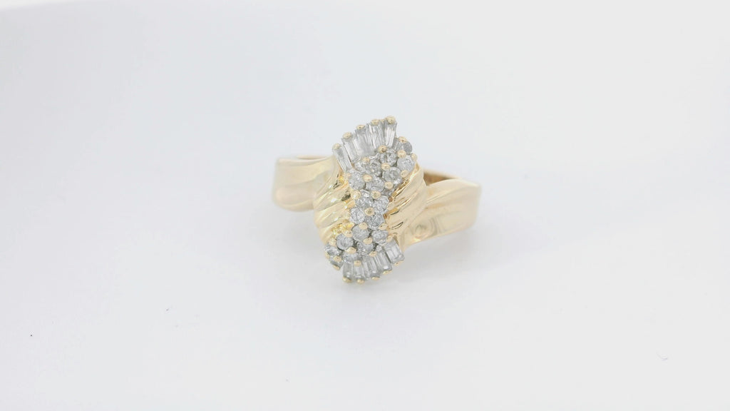 Yellow Gold Multi-Diamond Ring with Brilliant Round Cut Diamonds